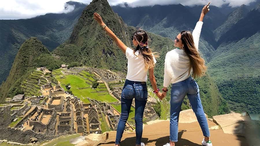 From Cusco: Machu Picchu 2-Day Inca Trail - Wiñay Wayna rewards the uphill work