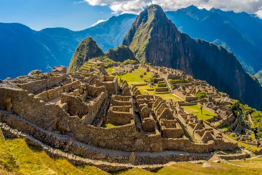 From Cusco: Machu Picchu Full-Day Guided Tour - The train to Aguas Calientes