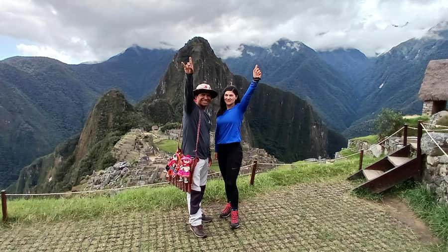 From Cusco: Machu Picchu Tour with Hiking Ticket - The Expedition train from Ollantaytambo