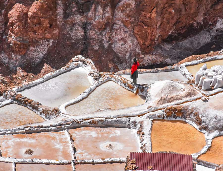 From Cusco: Moray, Maras Salt Mines & Chinchero Weavers Tour - Why this half-day route works so well from Cusco