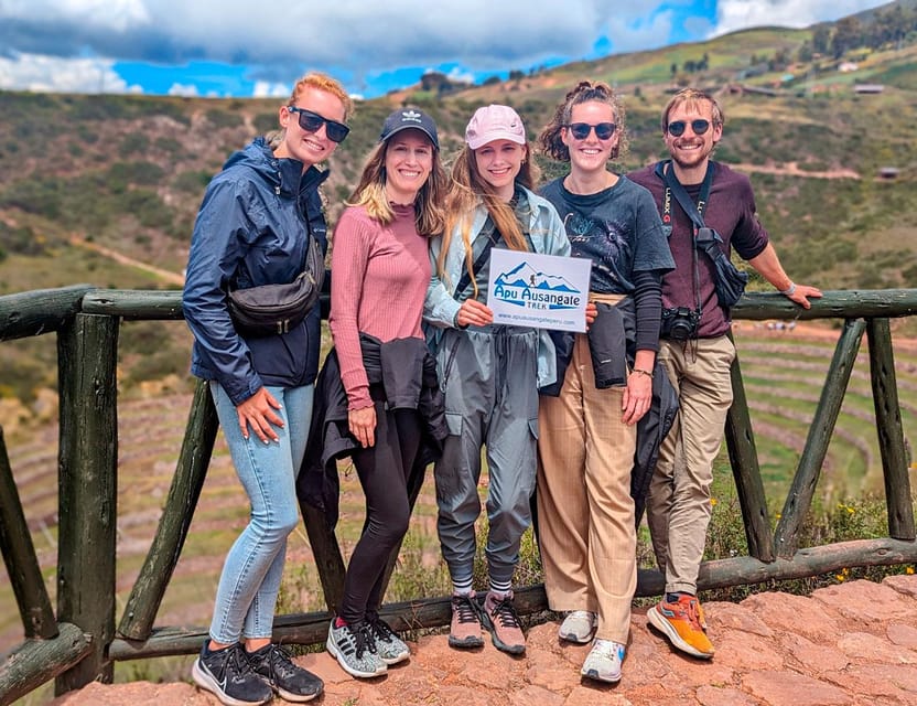 From Cusco: Sacred Valley & Moray, Salt Mines with Lunch - Urubamba lunch in the heart of the valley