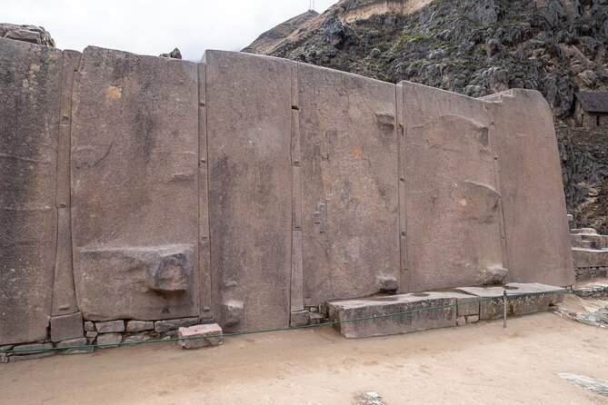 Full-Day Sacred Valley Tour from Cusco - Chinchero and the first glimpse of Andean weaving