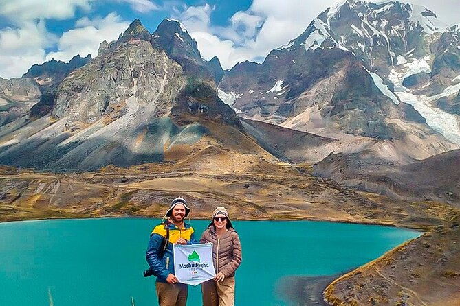 Full-Day Tour to Ausangate 7 Lakes - Breakfast in Pacchanta before the trail