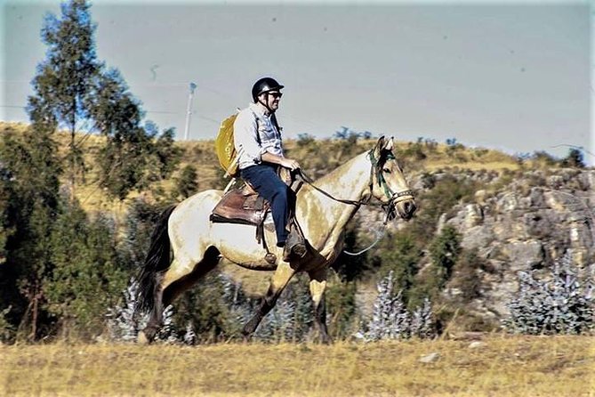 Horse Riding Chacan Mountain And Temple Of The Moon - Chacan Mountain views and the return ride