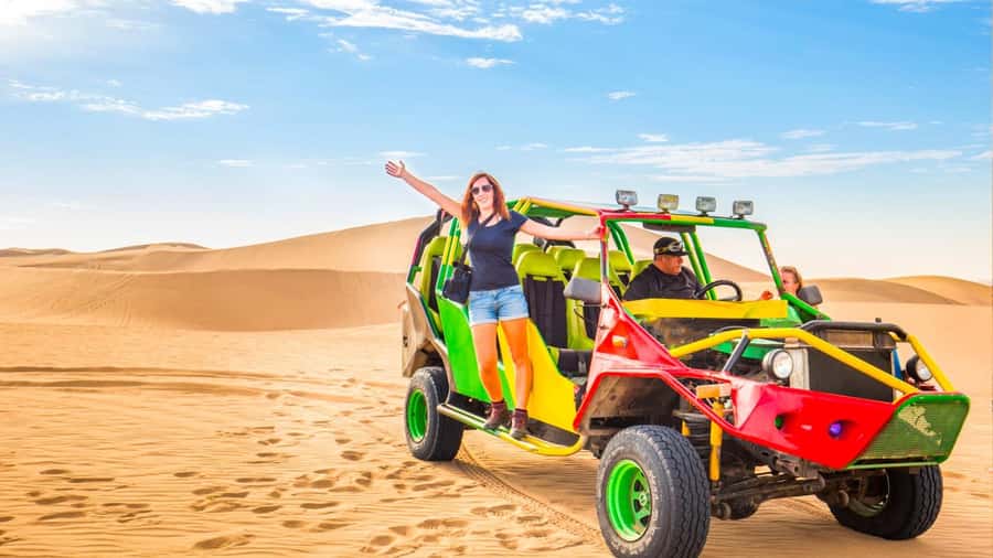 Huacachina: Dune Buggy & Sandboard | Huacachina Oasis | Ica - The buggy ride across different-size dunes