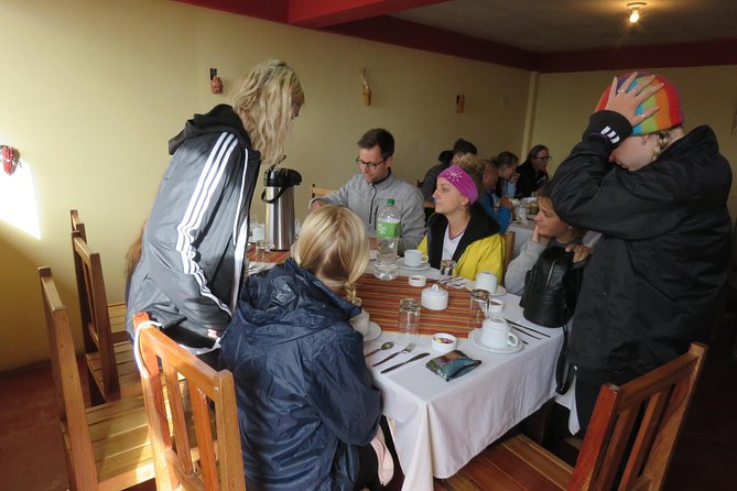 Humantay Lake Full-Day Adventure: Scenic Trek and Stunning Views - The 4:30 am Cusco pickup and the long road to Soraypampa