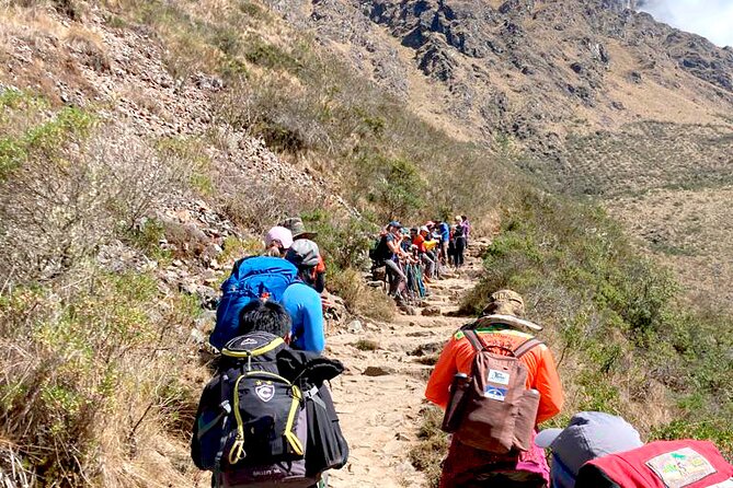 Inca Trail Machu Picchu 4 Days - Meals, porters, and camp life