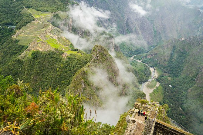 Inca Trail Trek to Machu Picchu - 2 Days (Small Group or Private) - Trains, buses, and the return to Cusco