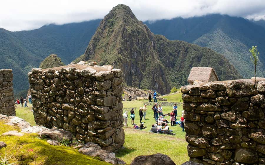Machu Picchu: 1-day tour by Vistadome Observatory train - The cancellation and date rules