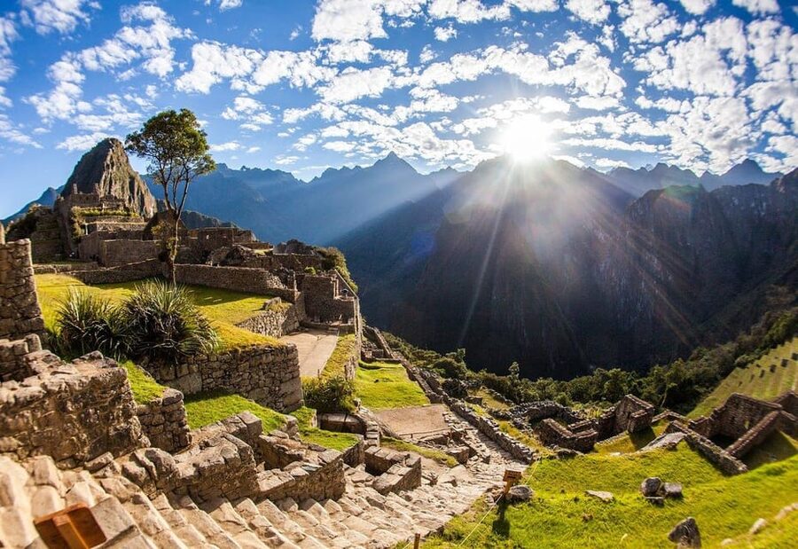 Machu Picchu 2 Days / 1 Night (By Bus) - Day two: the steep morning climb