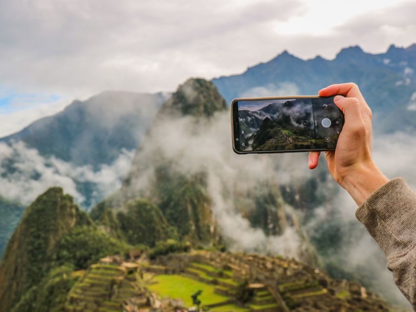 Machu Picchu: Full-Day Tour from Cusco with Optional Lunch - Entering Machu Picchu with a local guide