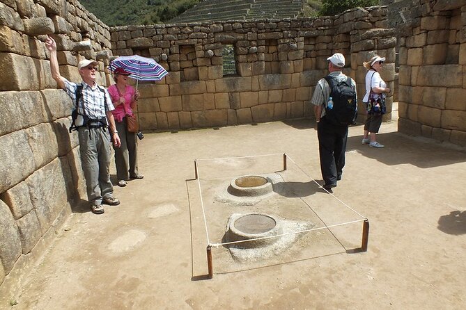 Machu Picchu Private Archaeological and Historical Guided Tour - Why a private guide changes Machu Picchu