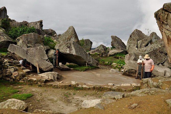 Machu Picchu Private Archaeological and Historical Guided Tour - Pacing, stairs, and family comfort