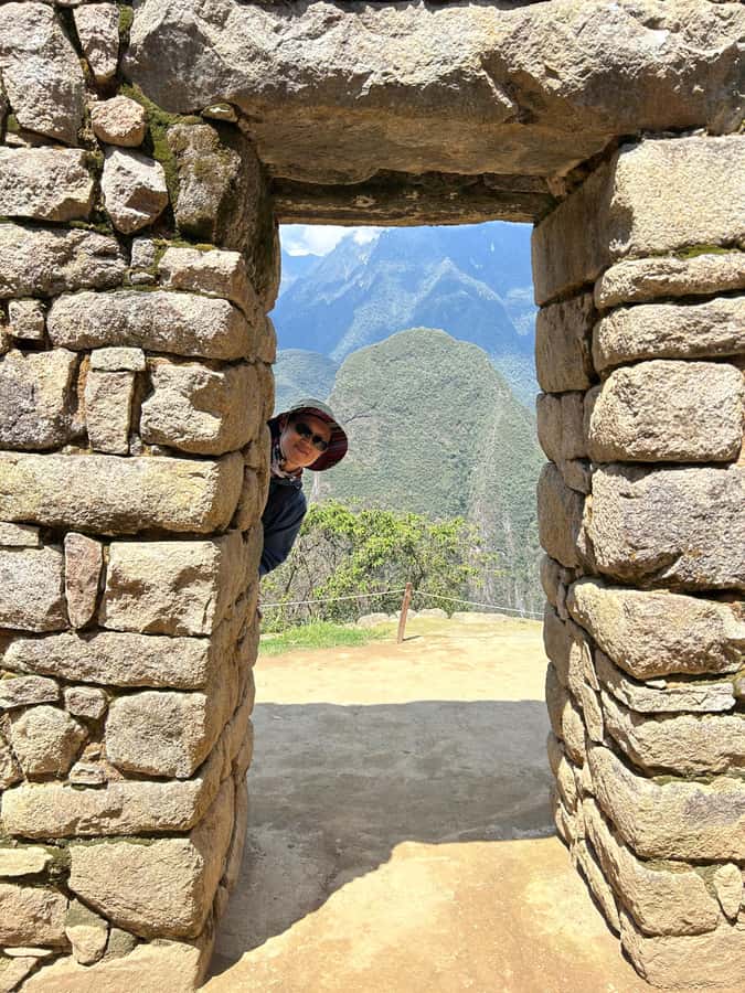 Machu Picchu: Private Tour Guide Service for up to 15 people - Temple of the Three Windows