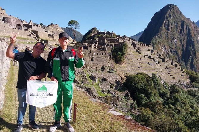 Machu Picchu & Sacred Valley 2-Day Tour - Machu Picchu gets the early focus