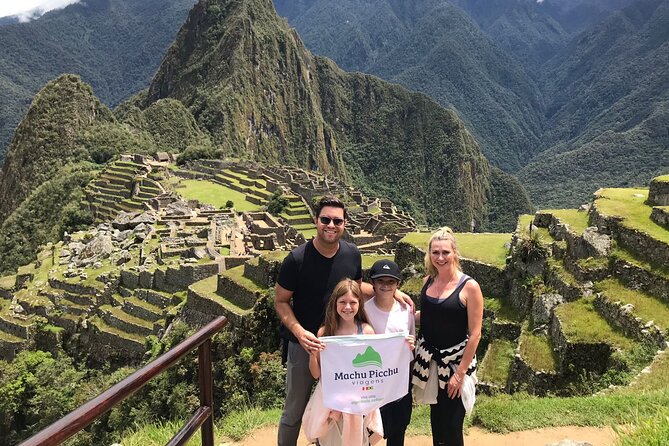 Machu Picchu & Sacred Valley 2-Day Tour - Pisac combines high ruins with a famous market