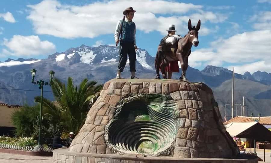 Maras Moray Sacred Valley Tour from Cusco - Leaving Cusco for the Sacred Valley