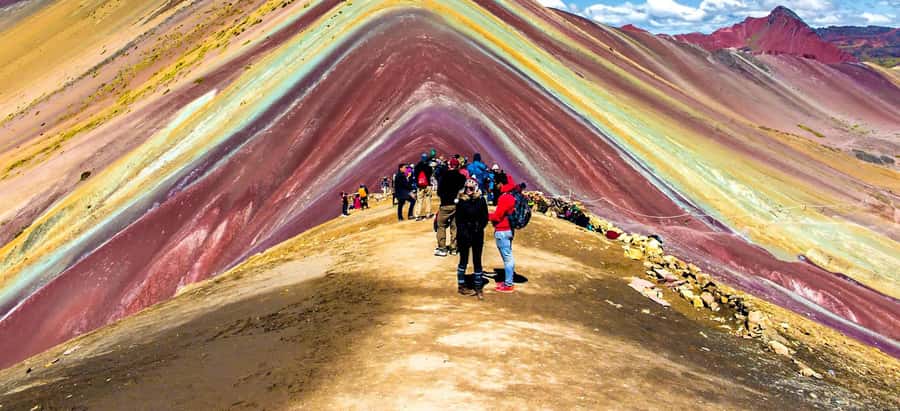 One day tour to Rainbow Mountain and Red Valley (optional) - Reaching the seven-colored mountain