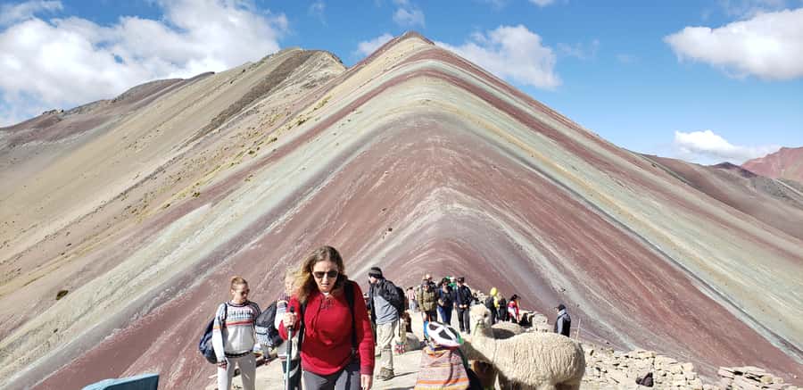 Peru: Rainbow Mountain and Red Valley View Point Tour - The short walk to Red Valley