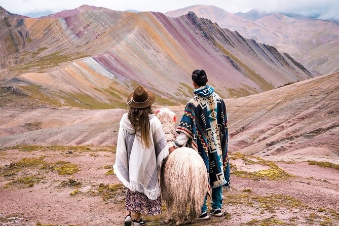 Private Palccoyo Rainbow Hike Without the Crowds - Why Palccoyo makes a good alternative to Vinicunca