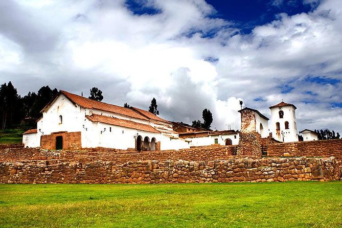 Private Tour: 2-Day Exploration of the Sacred Valley and Machu Picchu - The early bus ride sets up your Machu Picchu visit