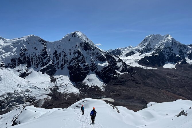 Qampa Climbing 2 Days in Ausangate - Sleeping at 4,680 meters in base camp