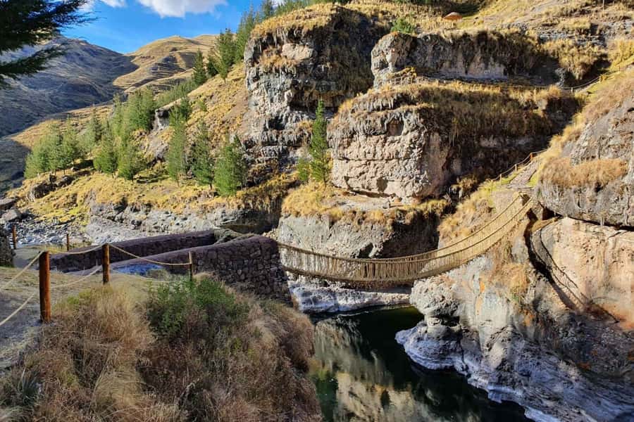 Queswachaka : Tour Inca bridge - Acopia Lagoon brings a second setting
