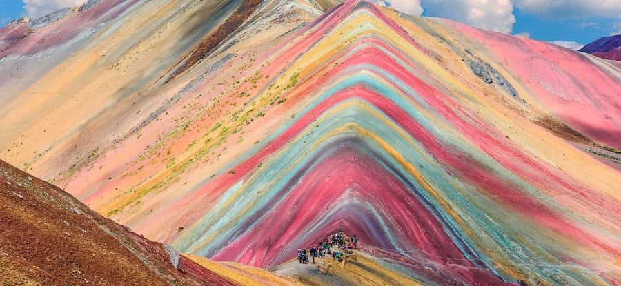 Rainbow mountain horseback riding tour + Buffet Lunch - Why Rainbow Mountain is worth the hard climb