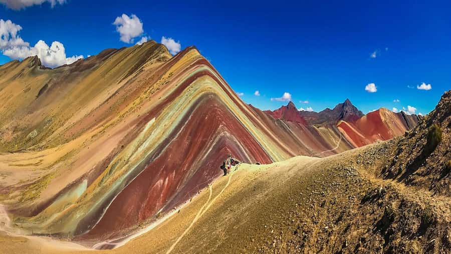 Rainbow Mountain tour and Machu Picchu tour by train - Who should book this two-day combination