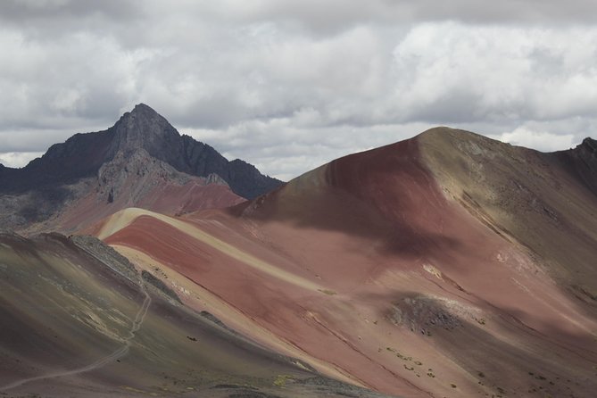 Rainbow Mountain Tour Vinicunca (Full Day) - Breakfast at a traditional restaurant