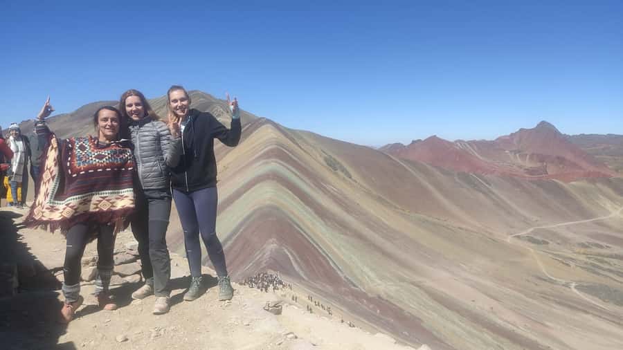 rainbown mountain Vinicunca 1 day - The three-hour ride to the trailhead