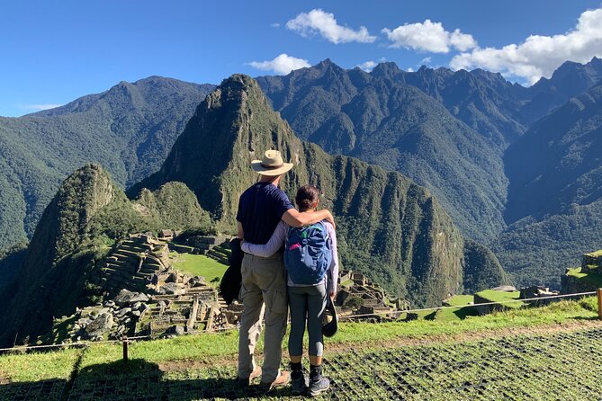 Sacred Valley Experience and Machu Picchu Sunrise 2-day Journey - Following the Urubamba River to Ollantaytambo