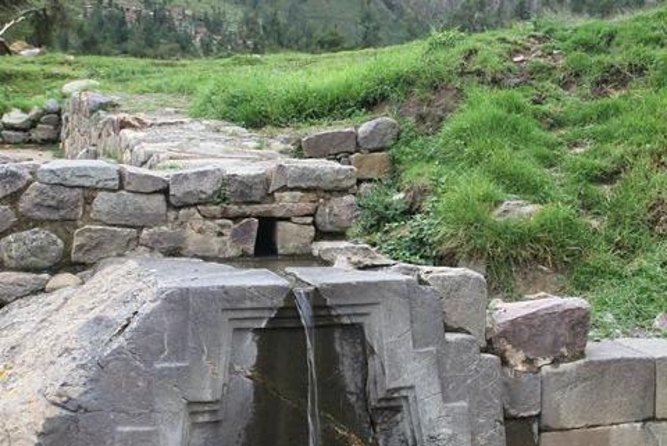 Sacred Valley Private Tour: Chinchero, Ollantaytambo and Pisaq - Pisac ruins followed by market time