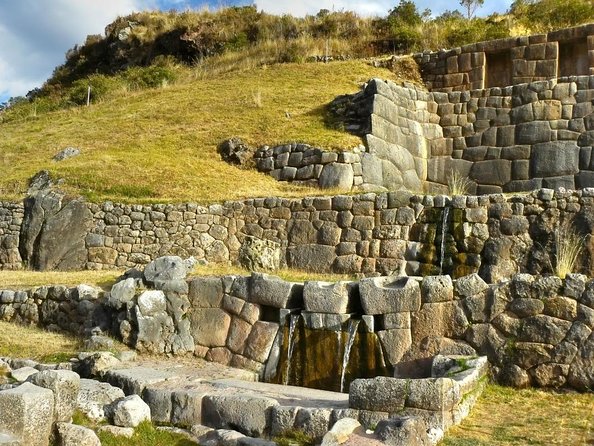 Sacsayhuaman Temple, Tambomachay and Puca Pucara Half-Day Tour - Puca Pucara: a lookout with a name that tells you something
