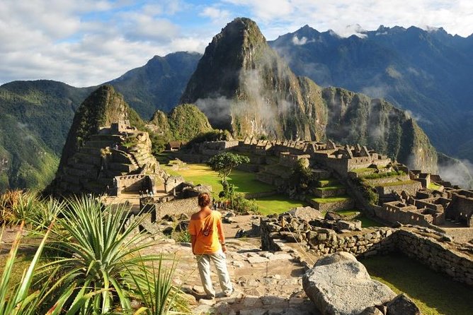 Salkantay 5-Day Trek To Machu Picchu - Day five: first buses and Machu Picchu