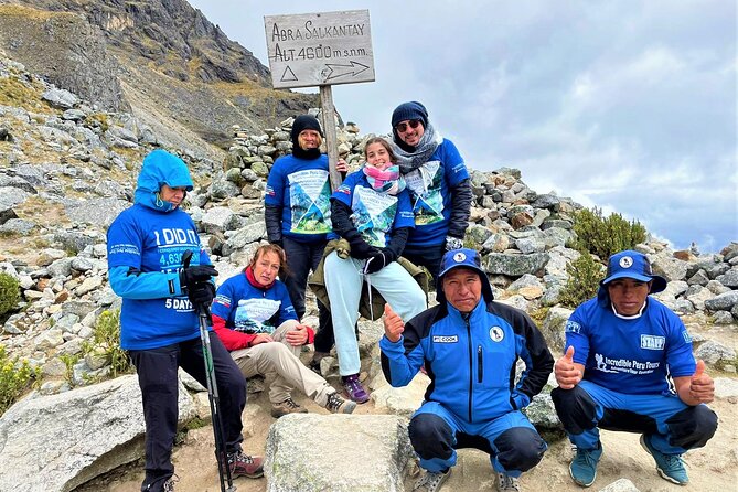 Salkantay Trek to Machu Picchu in 4 days - The hard climb to Salkantay Pass