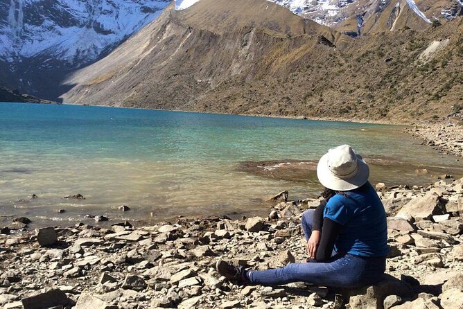 Salkantay Trek to Machu Picchu in 4 days - Down through the cloud forest to Sahuayaco