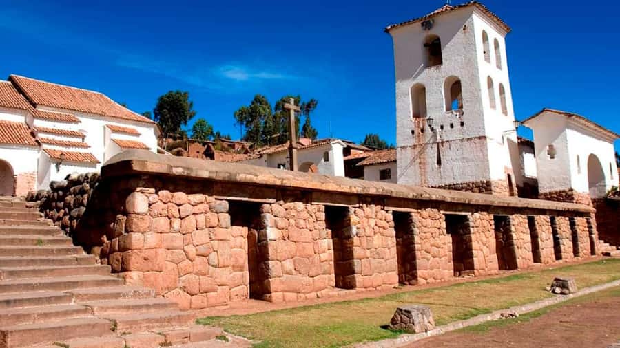 Super Sacred Valley with Transfer to Ollantaytambo - The Maras Salt Mines and their 4,000 wells