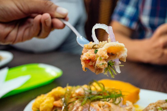The 10 Tastings of Cusco With Locals: Private Food Tour - Churches fill the spaces between bites