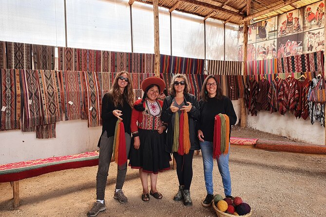 The Textile Workshop Experience in Cusco Region - Turning alpaca wool into something you can keep
