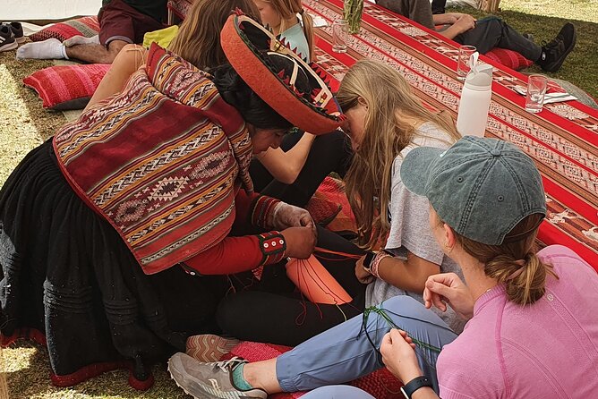 The Textile Workshop Experience in Cusco Region - Why the private format matters