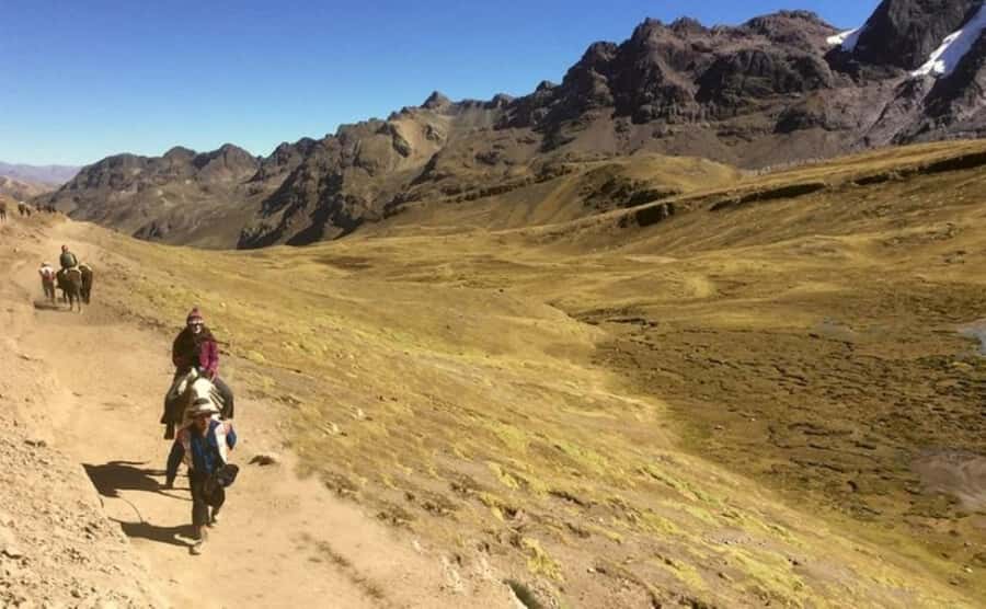 Tour Rainbow Mountain - Lunch in Cusipata and the ride back to Cusco