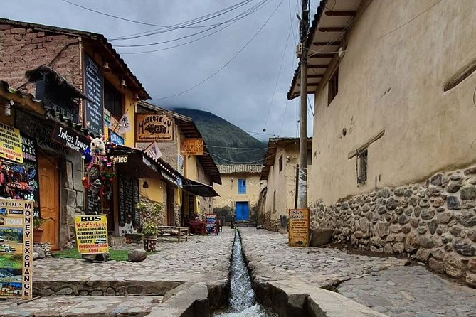 Transfer from Cusco to Ollantaytambo - Airport pickup when your flight sets the schedule