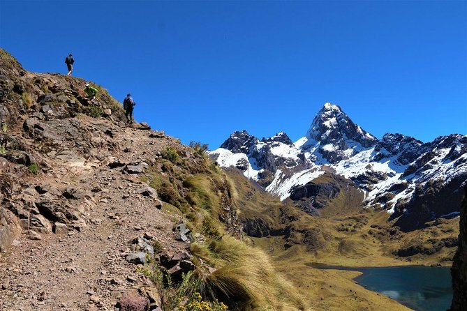 Ultimate Lares Trek & Inca Trail 5 days - Day 3: Descending to Huaran and sleeping in Ollantaytambo